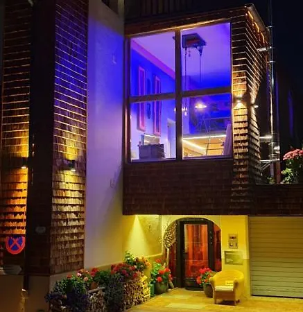 Mynest Apartment